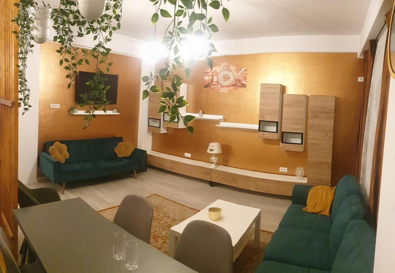 Pipera Central Voluntari Esterno foto